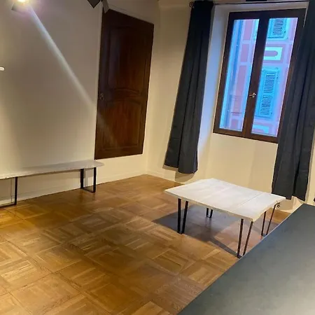Le Carre Carnot Apartment Annecy